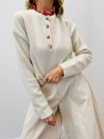 Pull En Maille Douce À Détails Col Et Boutons – Image 5