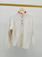 Pull En Maille Douce À Détails Col Et Boutons – Image 2