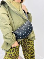 Sac Banane Clouté – Style Urbain Et Touche Rock Chic – Image 3