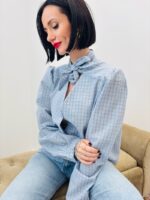 Chemise en Coton à Lavallière – Détail Couture – Image 4