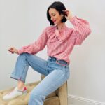 Chemise Lavallière Rayée en Coton – Élégance Féminine & Intemporelle