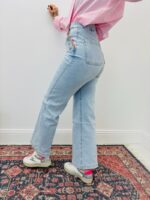 Jean Liberty Coupe Wide Leg – Détail Brodé & Esprit Bohème Chic – Image 4