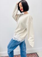 Pull Sweat en Viscose à Finition Dentelle – Confort Chic & Féminité – Image 4