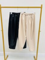 Pantalon En Simili Cuir À Taille Élastiquée Et Coupe Moderne – Image 2