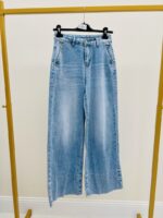 Jean Large Taille Haute À Jambe Droite Structurée – Image 2