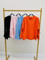 Pull En Viscose À Col Montant Et Détails Boutonnés – Image 2