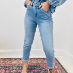 Jean Femme Coupe Regular En Denim Bleu Intemporel