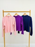 Gilet Boutonné En Maille Fine – Douceur Élégante Au Quotidien – Image 2