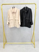 Veste fluide zippée à poches – Grande Taille – Élégance fonctionnelle et confort moderne – Image 3