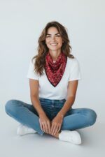 Triangle Bandana En Soie & Coton Motif Graphique – Image 4