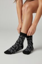 Chaussettes Motif Bandana En Maille Douce