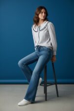 Chemise À Carreaux En Coton Avec Grand Col Claudine Et Finitions Dentelle – Image 4