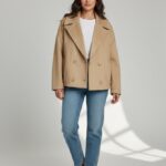 Veste Courte En Suédine À Col Tailleur Élégant