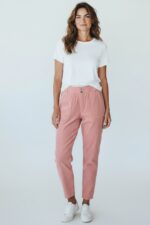 Pantalon En Velours Côtelé Coupe Carotte – Image 3