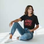 T-Shirt À Épaulettes À Message Graphique