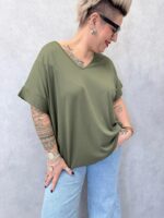 T-Shirt Grande Taille Fluide Col V À Manches Courtes – Image 5