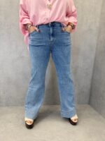 Jean Coupe Droite Évasée À Bas Structuré