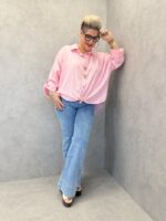 Blouse Fluide Pastel À Boutonnage Bijou – Élégance Décontractée Grande Taille