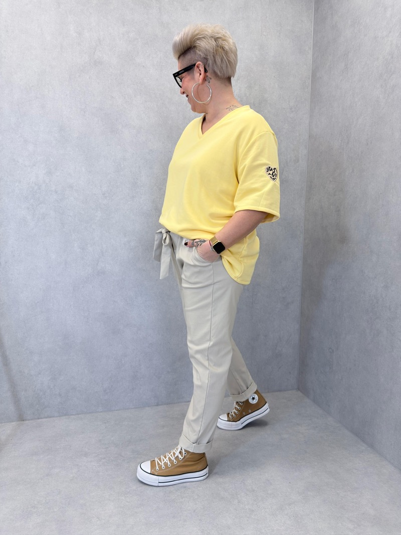 6be10a83-26b6-40fc-a836-80836da598b4 T-Shirt Oversize Col V Esprit Casual Confort Grande Taille – Image 1