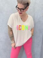 T-Shirt Grande Taille Iconic Col V Coupe Fluide – Image 6