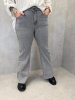 Jean Coupe Droite Évasée À Bas Structuré – Image 3