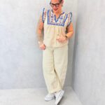 Blouse Brodée Grande Taille Esprit Bohème – Décolleté V & Manches Volantées