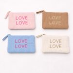 Pochette Velours Côtelé “Love Love” Brodée