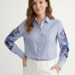 Chemise Rayée À Broderies Transparentes