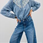 Chemise Denim Brodée À Col Montant Esprit Bohème Chic