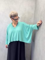 Pull Fluide Grande Taille À Col V – Coupe Ample & Couleurs Vitaminées – Image 5