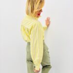 Chemise Rayée À Col Victorien Esprit Chic Lumineux