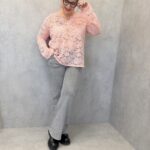 Haut En Dentelle Fluide Col V – Féminité Élégante Grande Taille