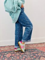 Jean En Denim À Broderies Fleurs Multicolores – Image 3