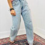 Jean Coupe Barrel Denim Clair