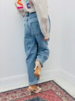 Jean Boutonnage Décalé Coupe Large – Image 2