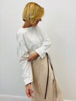 T-Shirt Manches Longues Avec Boutons Épaule – Image 3