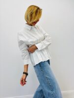 Chemise Pincée Silhouette Structurée & Féminité Moderne – Image 6