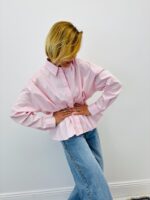 Chemise Pincée Silhouette Structurée & Féminité Moderne – Image 3