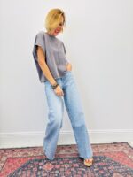 T-Shirt Rivets Manches Structurées – Esprit Minimal Chic – Image 6