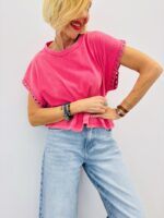 T-Shirt Rivets Manches Structurées – Esprit Minimal Chic – Image 3