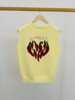 Pull Sans Manches Jaune Pastel Motif “Chilli” – Image 3