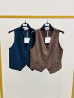 Gilet Tailleur Rayé Coupe Ajustée Esprit Chic Structuré – Image 2