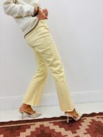 Jean Coupe Flare Taille Haute – Image 4