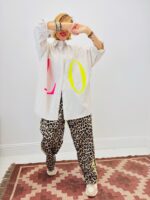 Chemise Rayée LOVE Oversize – Esprit Pop – Image 6