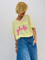 T-Shirt Col V Oversize – Image 6