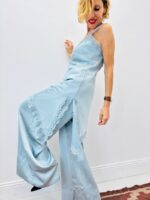 Tunique Satinée En Viscose Détail Dentelle Élégance Féminine