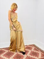 Tunique Satinée En Viscose Détail Dentelle Élégance Féminine – Image 4