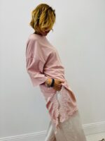 T-Shirt Trompe L’Œil Dentelle Effet Superposition Chic – Image 2