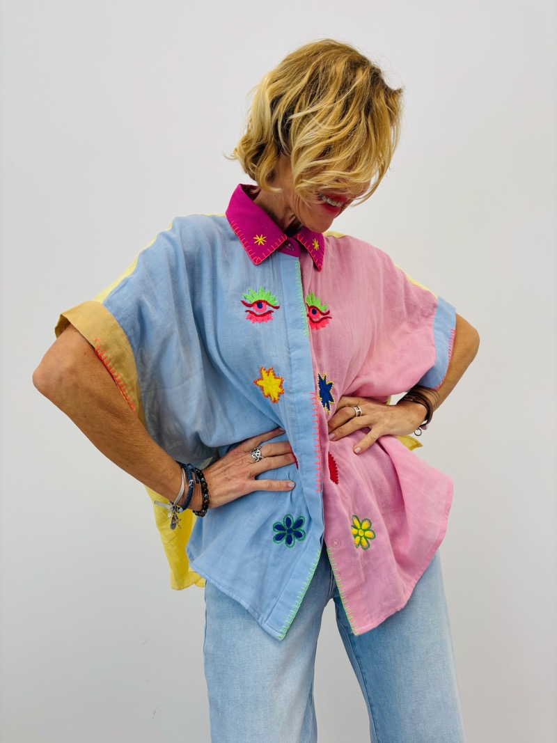 IMG_7367 Chemise Manches Courtes En Coton Brodée Patchwork Coloré – Image 1