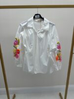 Chemise Blanche Broderies Florales Manches – Élégance Bohème Moderne – Image 4